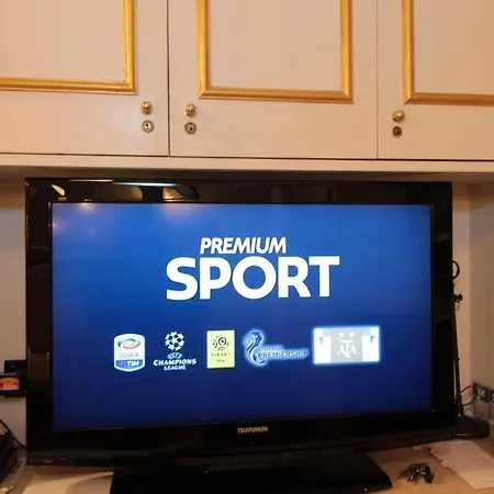 Hotel Charly Mediolan