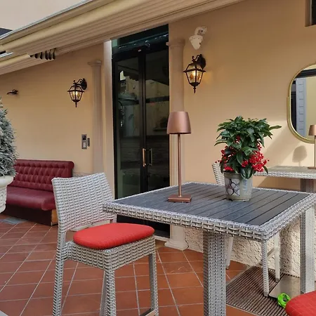 Hotel Charly Mailand